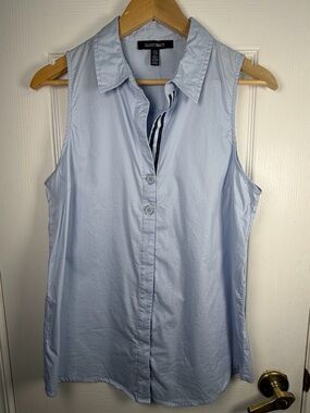 Ellen Tracy Pale Blue Sleeveless Button Down Shirt Women's M Cotton Blend Office